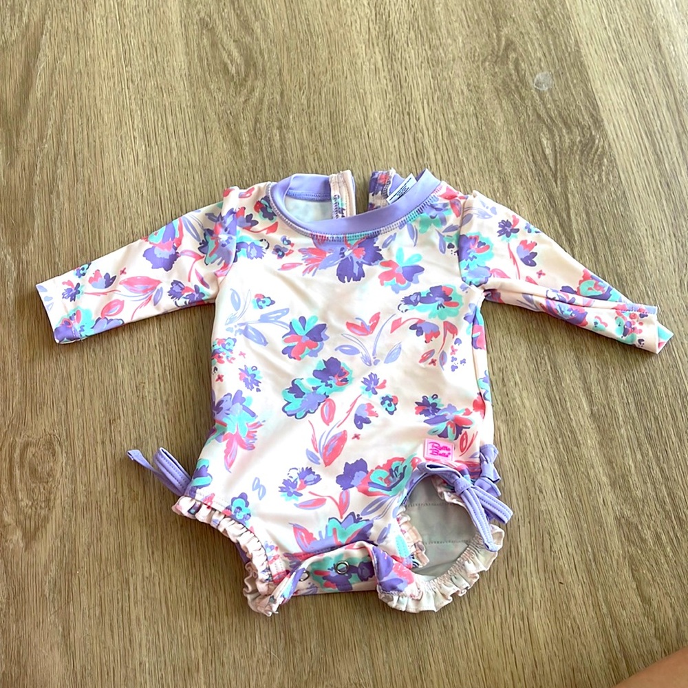 Ruffle butts swimsuit 0-3